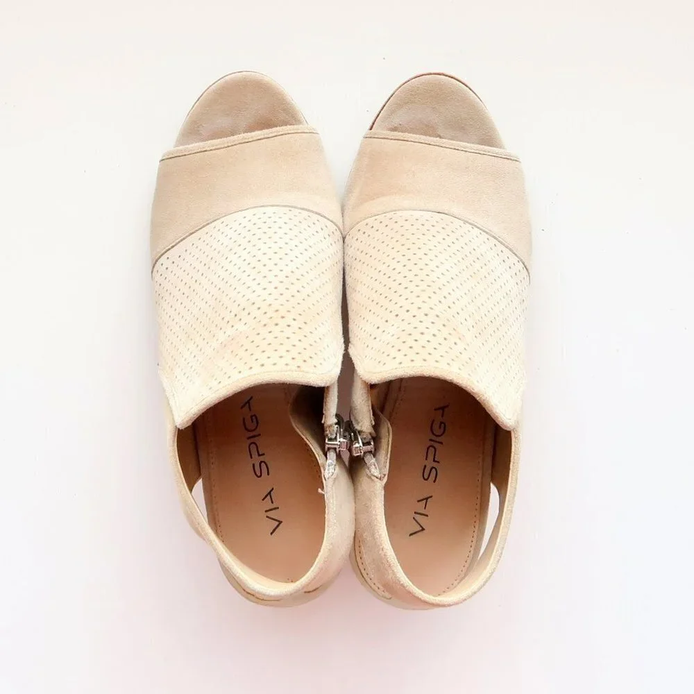 Via Spiga Beige Suede Leather Peep Toe Block Heel Perforated Bootie Shoes 5.5 - Picture 5 of 16